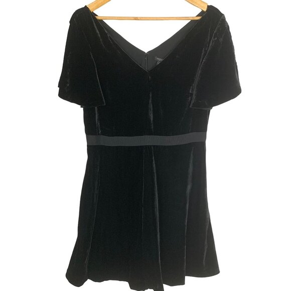Ann Taylor Petite Velvet V-neck Flutter Short Sleeve A Line Dress Black Size 12P - Picture 2 of 12